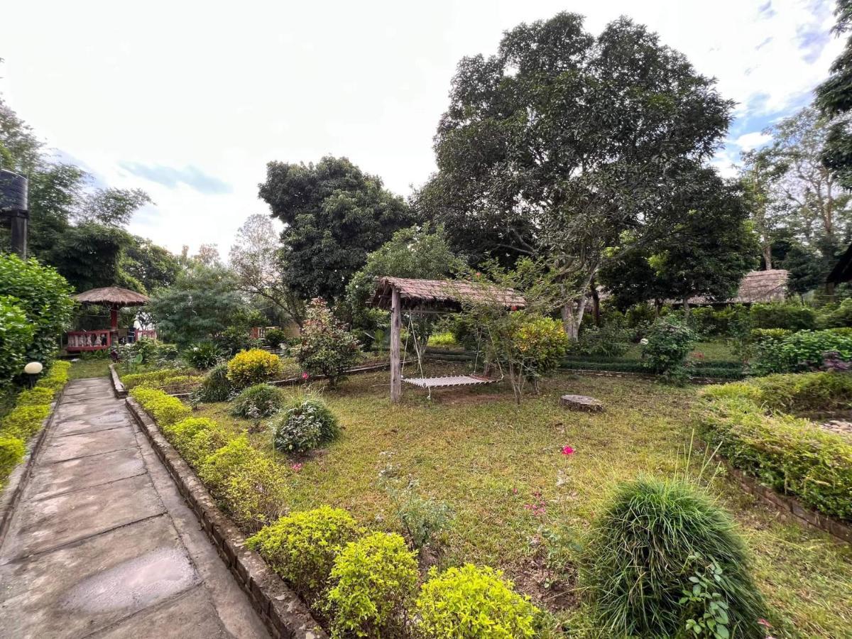 Bardia Wildlife Resort Bardiya Bagian luar foto