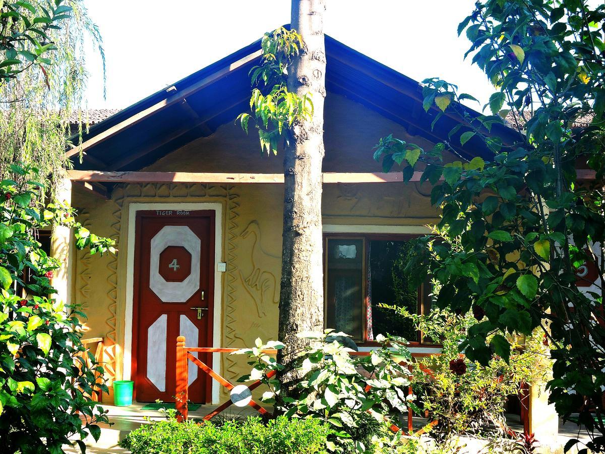 Bardia Wildlife Resort Bardiya Bagian luar foto