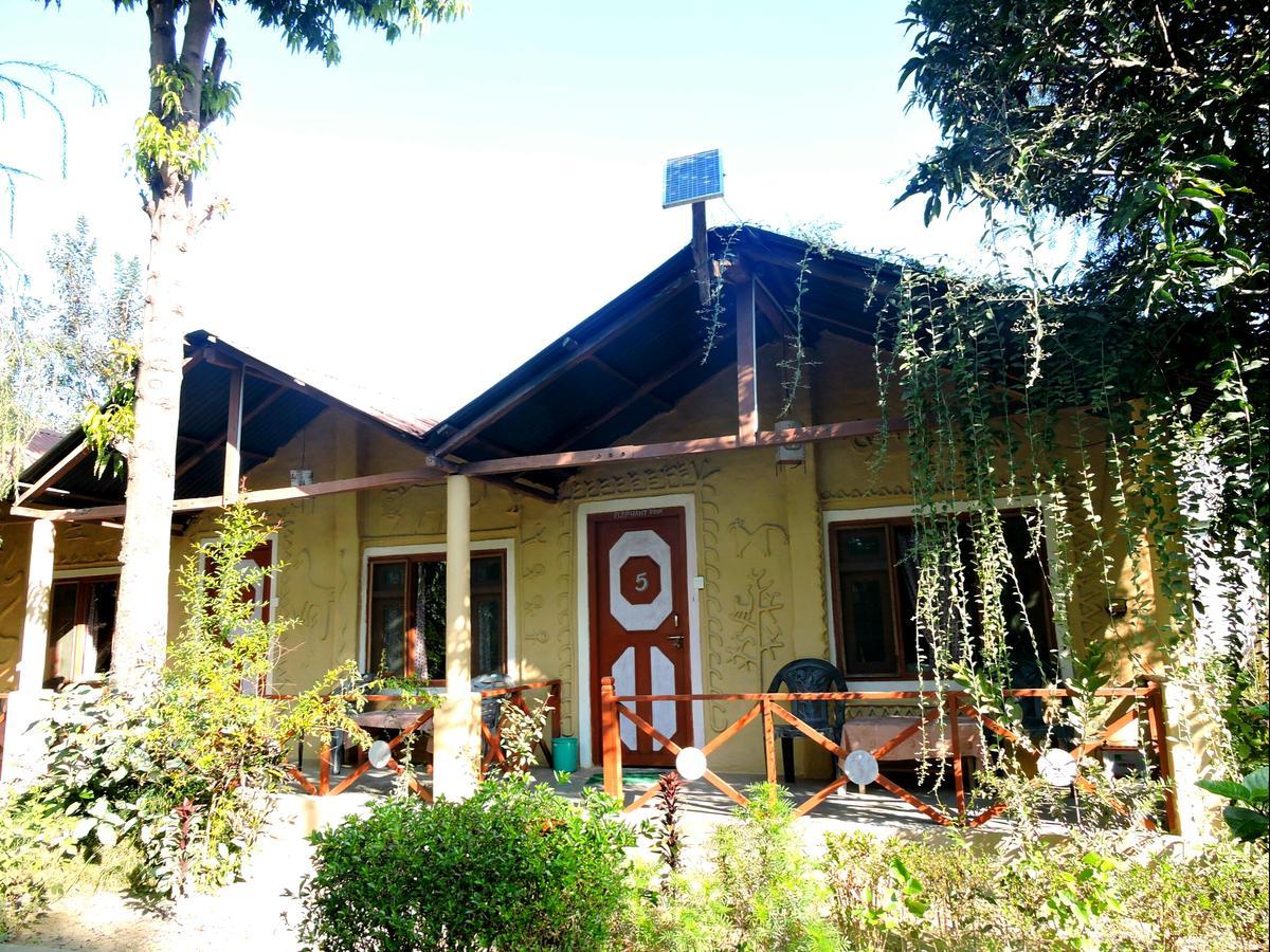 Bardia Wildlife Resort Bardiya Bagian luar foto